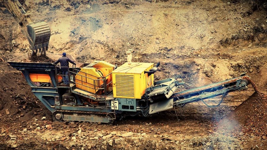 One of the application areas – inside the gear of the aggregate crusher we could find the CONTI V SUPREME belt